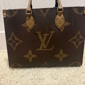 Louis Vuitton Monogram Tote Bag